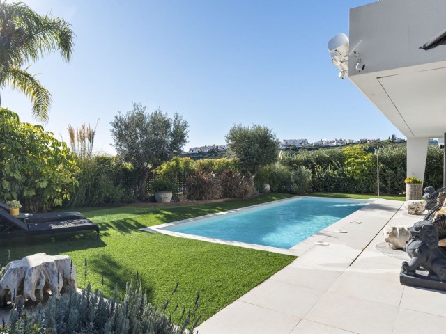 3 Bedrooms Villa in Manilva