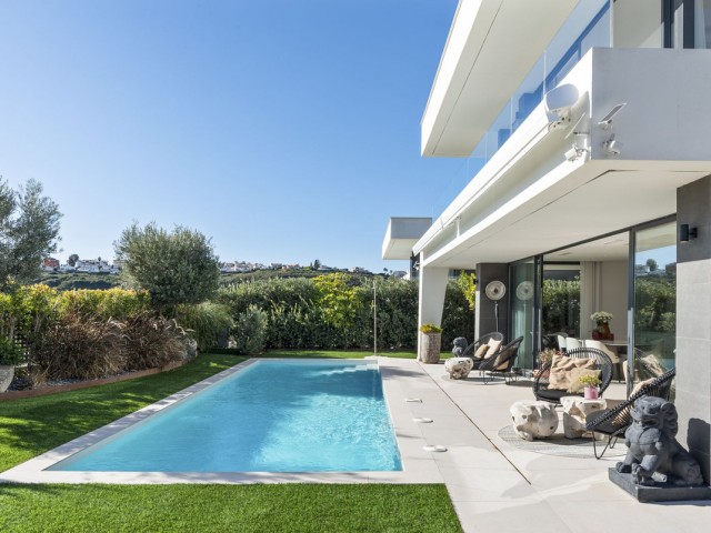 3 Bedrooms Villa in Manilva