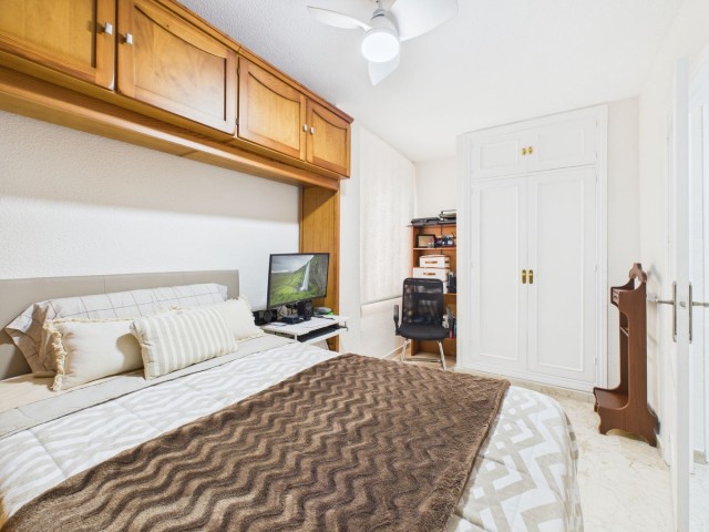 2 Sovrums Lägenhet i Estepona