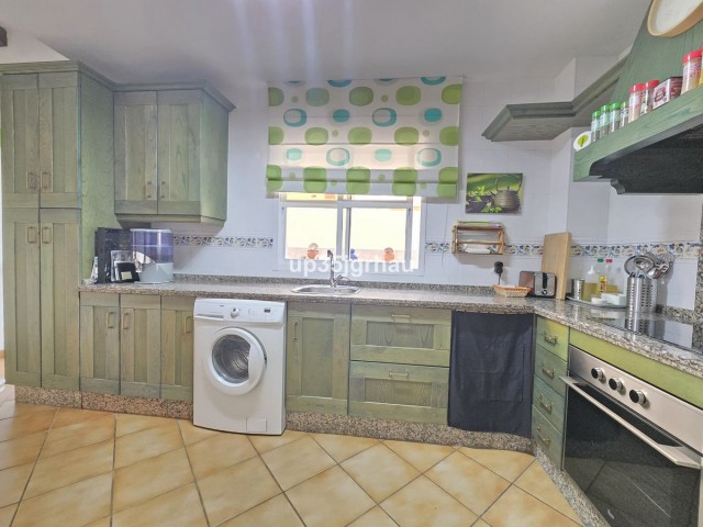 4 Bedrooms Townhouse in Cancelada