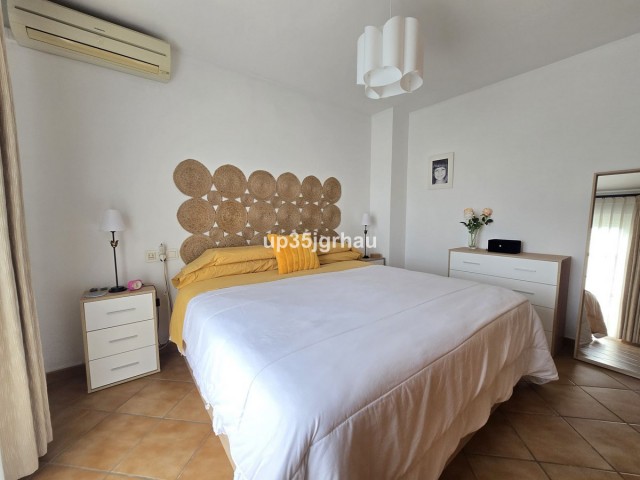 4 Schlafzimmer Reihenhaus in Cancelada