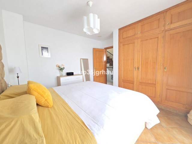 4 Schlafzimmer Reihenhaus in Cancelada