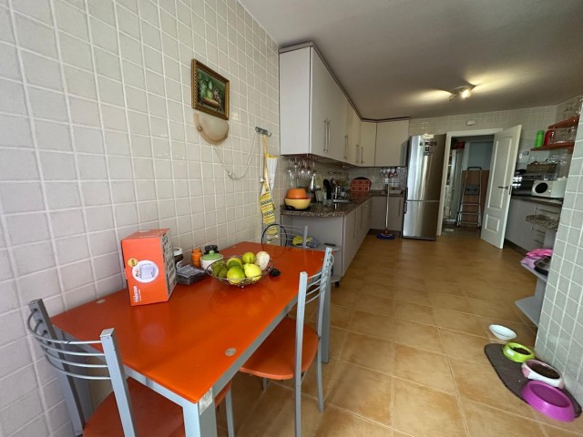 Apartamento con 2 Dormitorios  en La Alcaidesa