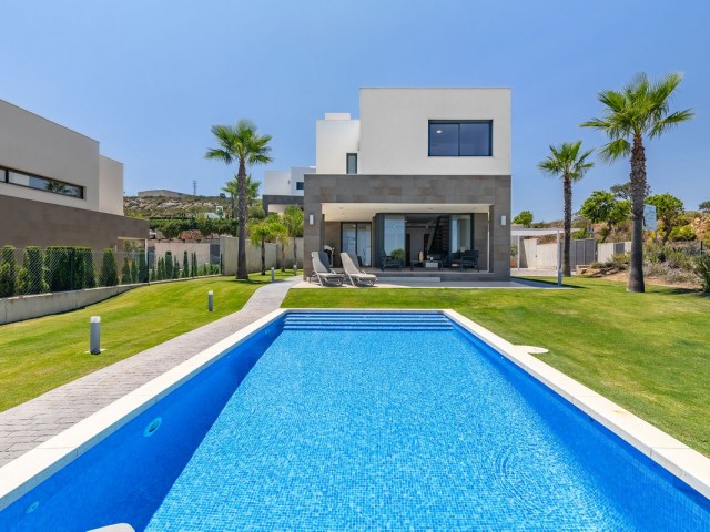 4 Slaapkamer Villa in Manilva