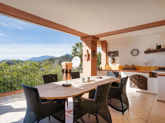 2 Soveroms Leilighet i Benahavís