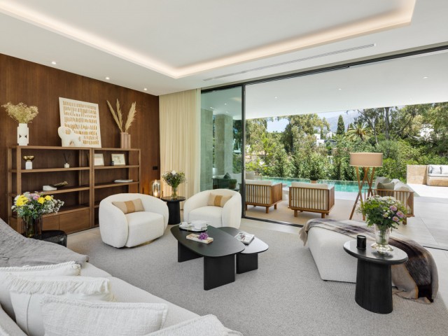 5 Makuuhuoneen Huvila Nueva Andalucía