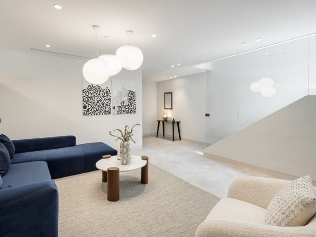 5 Makuuhuoneen Huvila Nueva Andalucía