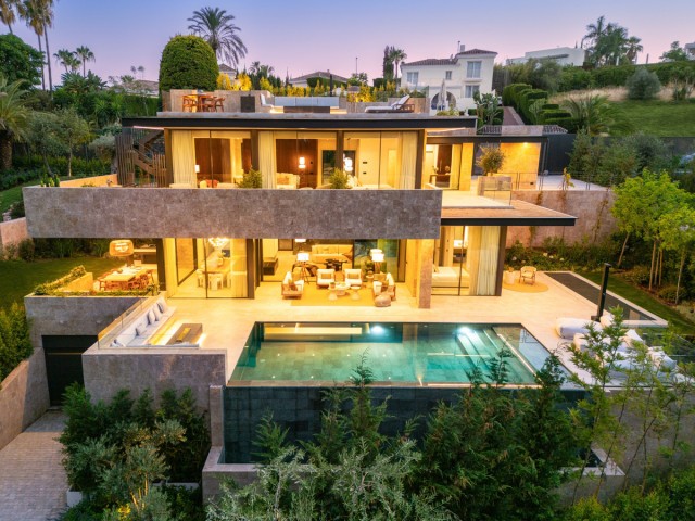 Villa Nueva Andalucía - R4802620