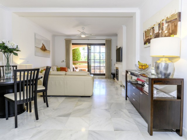 2 Makuuhuoneen Huoneisto Hacienda del Sol