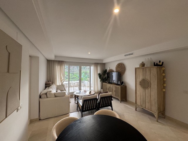 2 Bedrooms Apartment in Aloha