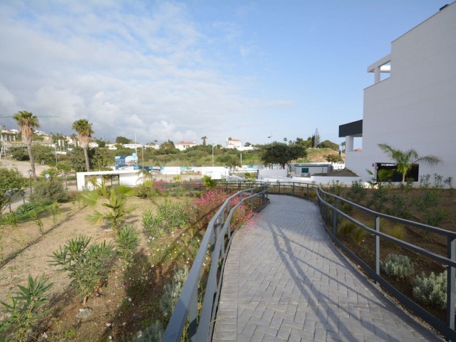 2 Bedrooms Apartment in Estepona