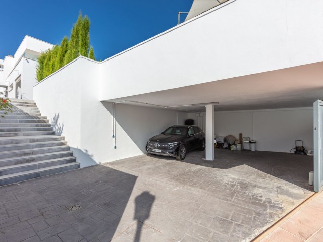 4 Sovrums Villa i La Duquesa