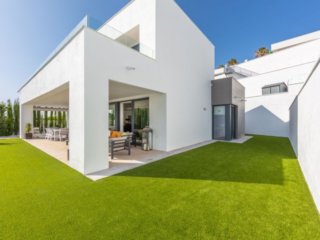 4 Sovrums Villa i La Duquesa