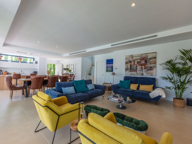 4 Sovrums Villa i La Duquesa