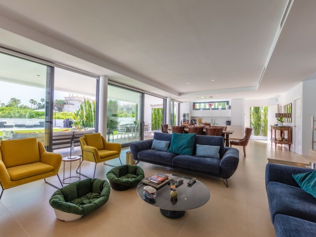 4 Sovrums Villa i La Duquesa