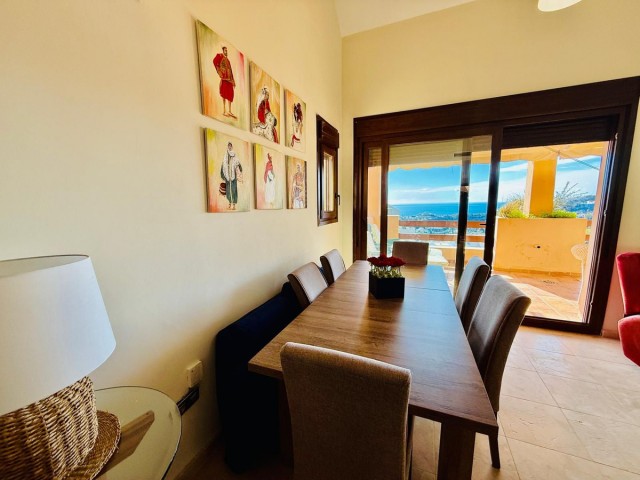 4 Bedrooms Apartment in Benalmadena