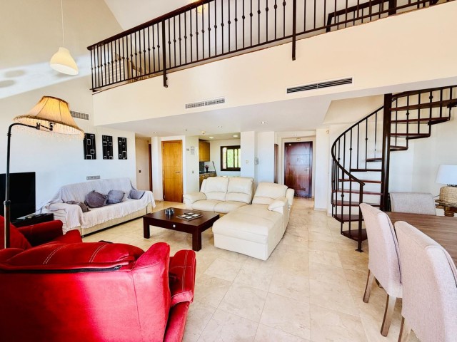 4 Bedrooms Apartment in Benalmadena