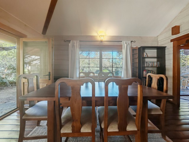 3 Makuuhuoneen Huvila Ojén