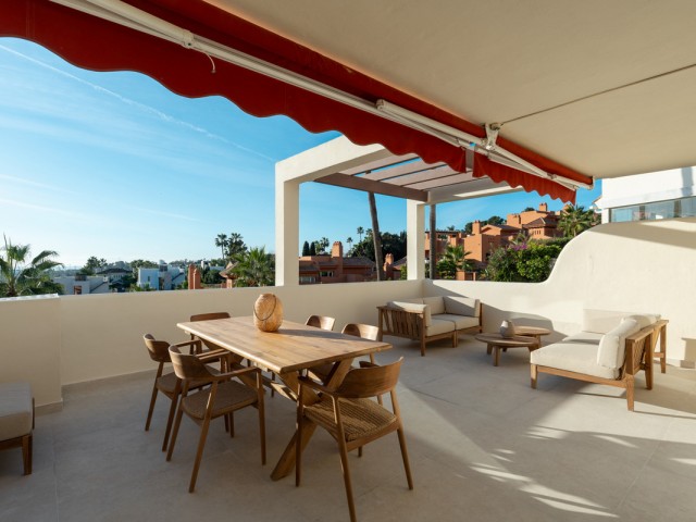 3 Schlafzimmer Apartment in Nueva Andalucía