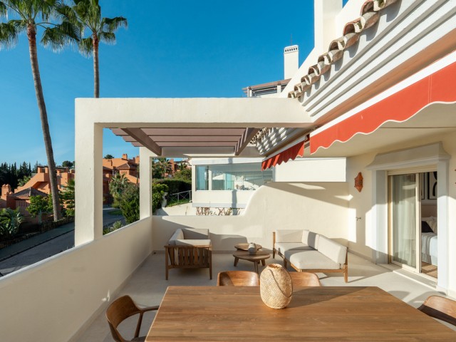 3 Schlafzimmer Apartment in Nueva Andalucía