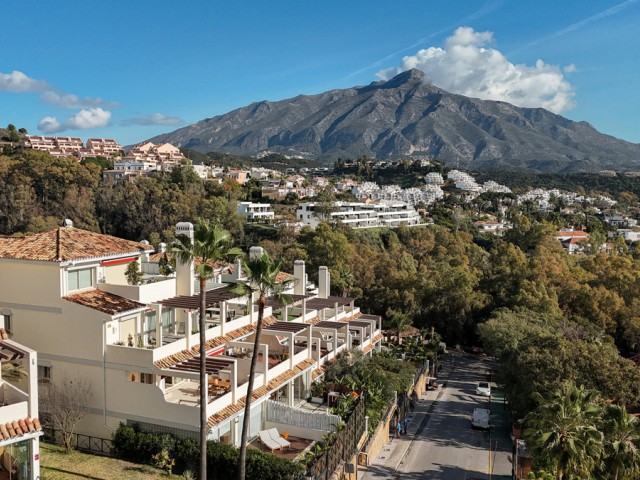 Appartement avec 3 Chambres  à Nueva Andalucía