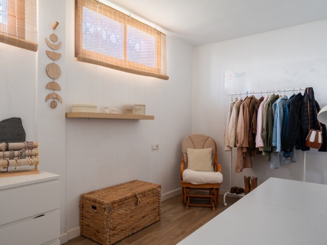 Villa con 5 Dormitorios  en Sierrezuela