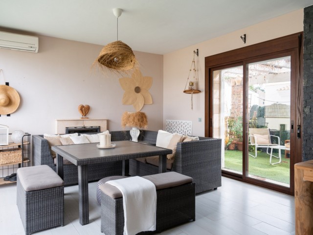 5 Bedrooms Villa in Sierrezuela