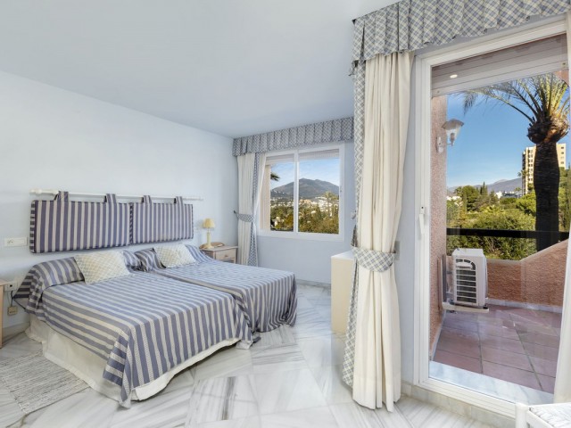 3 Bedrooms Townhouse in Nueva Andalucía