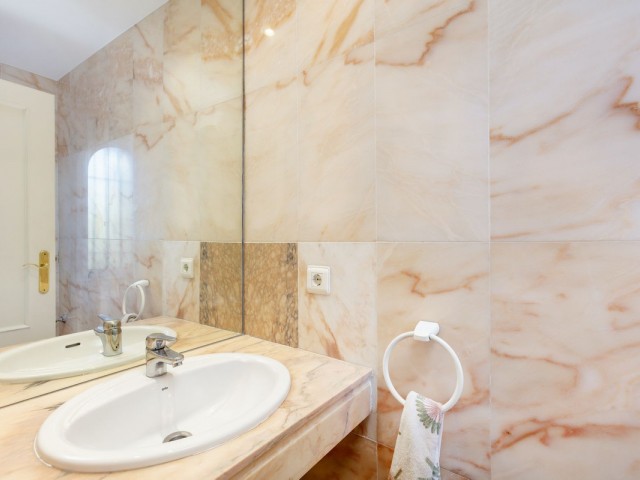 3 Bedrooms Townhouse in Nueva Andalucía