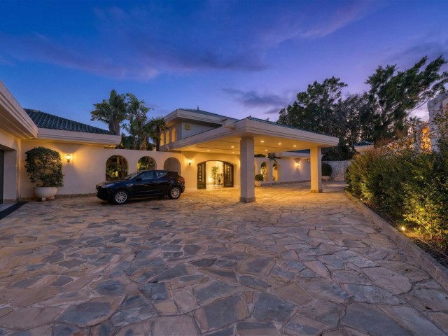 10 Bedrooms Villa in Río Real