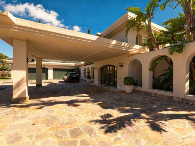10 Bedrooms Villa in Río Real