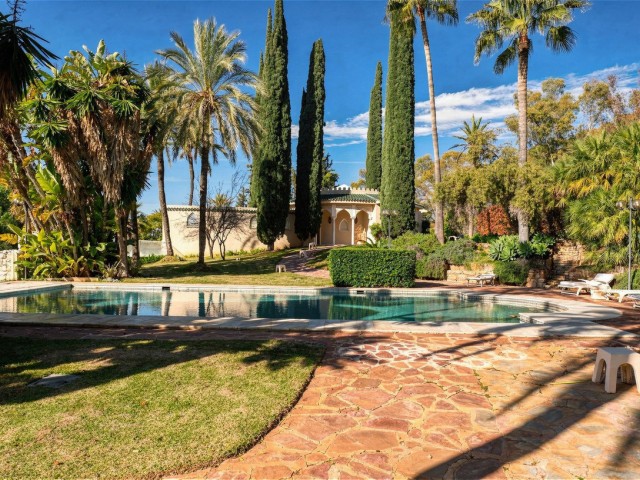 10 Bedrooms Villa in Río Real