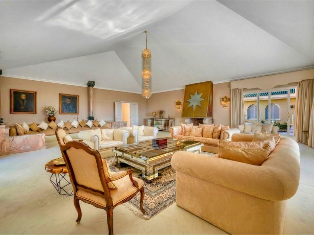 10 Bedrooms Villa in Río Real