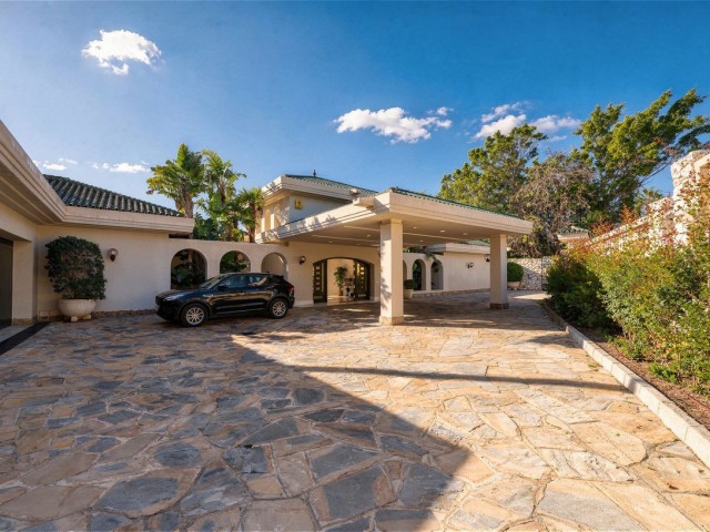 10 Bedrooms Villa in Río Real