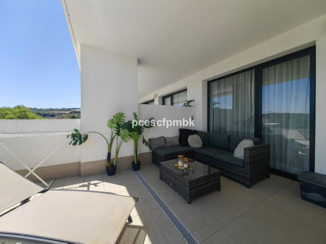 3 Bedrooms Apartment in Estepona