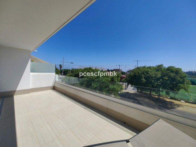 3 Bedrooms Apartment in Estepona