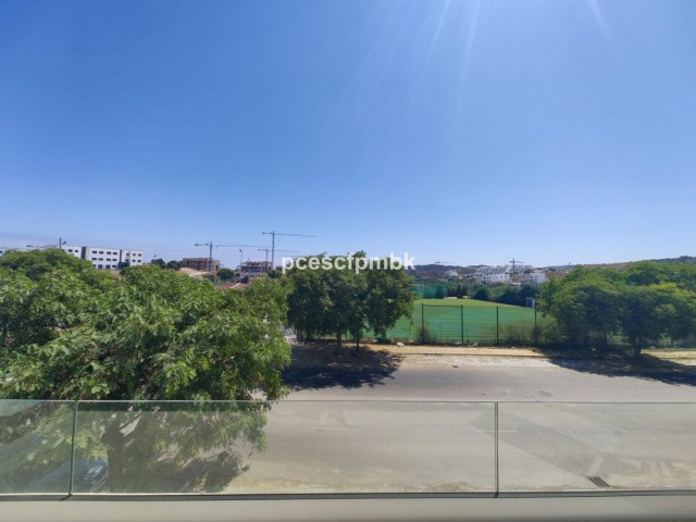 3 Bedrooms Apartment in Estepona