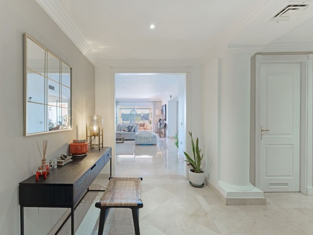 3 Schlafzimmer Apartment in Nueva Andalucía