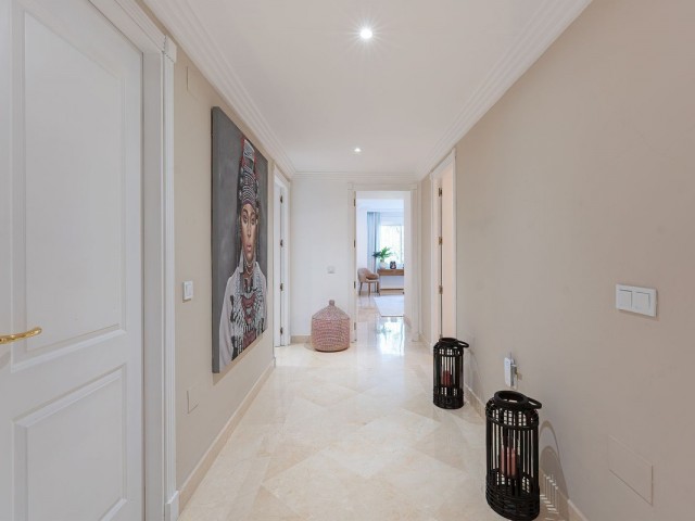 3 Schlafzimmer Apartment in Nueva Andalucía