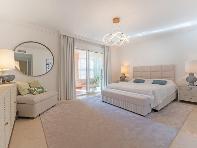 3 Schlafzimmer Apartment in Nueva Andalucía