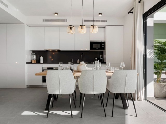 Apartamento con 3 Dormitorios  en Calanova Golf