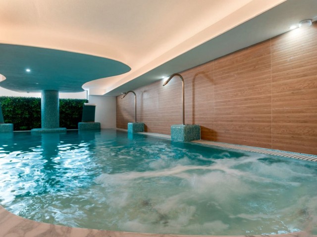 Apartamento con 3 Dormitorios  en Calanova Golf