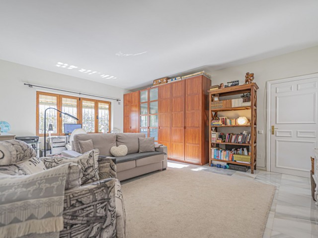 2 Soveroms Leilighet i Benahavís