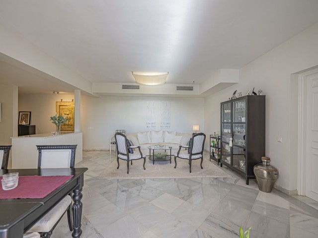 2 Slaapkamer Appartement in Benahavís