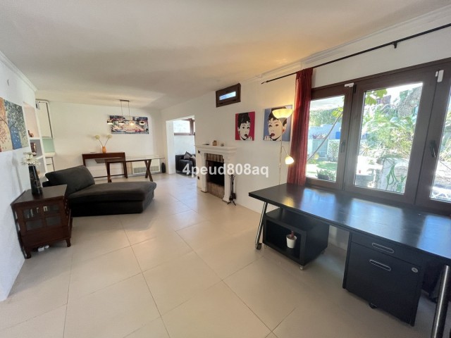 2 Bedrooms Townhouse in Sierra Blanca