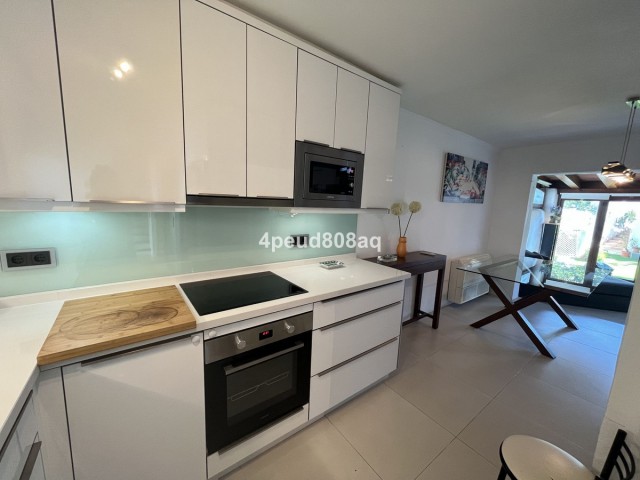 2 Bedrooms Townhouse in Sierra Blanca