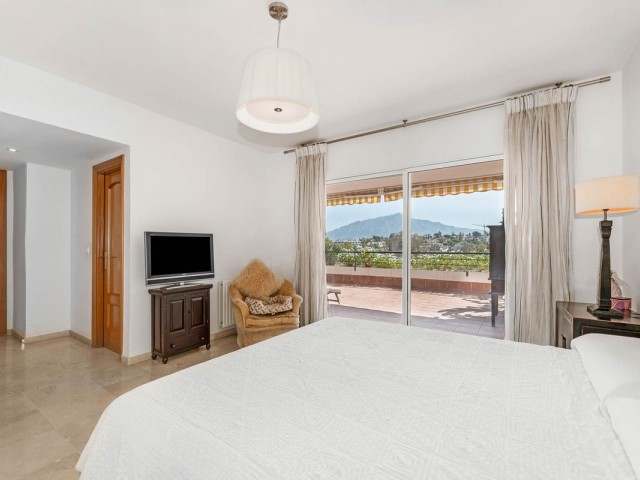 Appartement avec 3 Chambres  à Guadalmina Alta