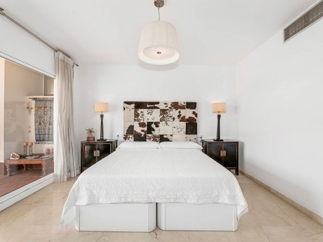 Appartement avec 3 Chambres  à Guadalmina Alta