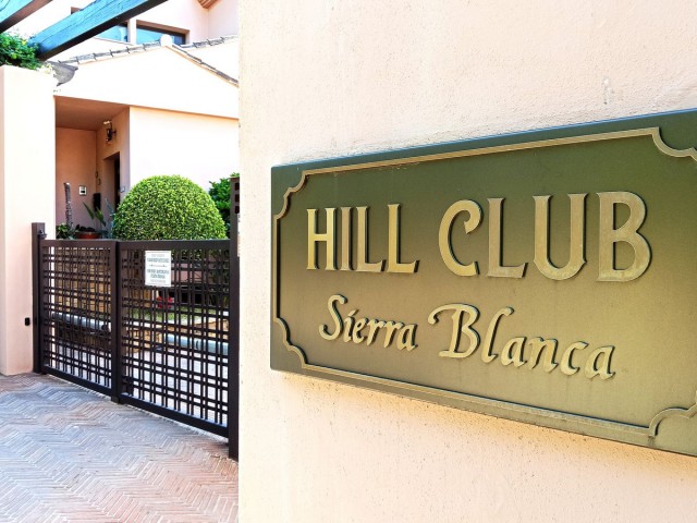 3 Slaapkamer Rijtjeshuis in Marbella