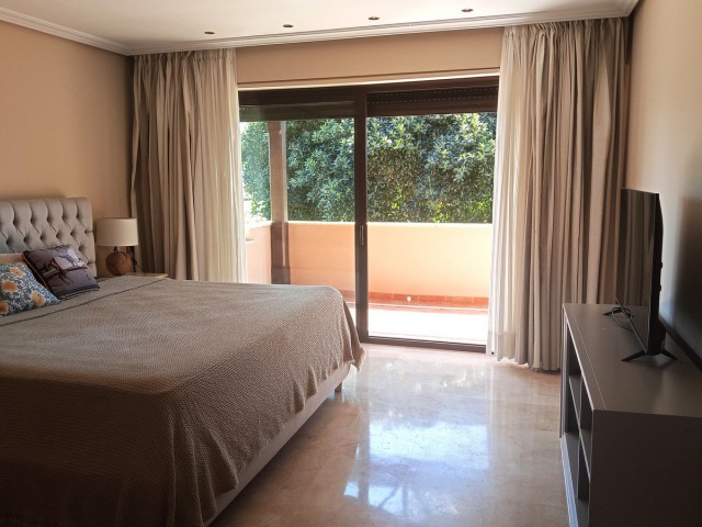 3 Slaapkamer Rijtjeshuis in Marbella